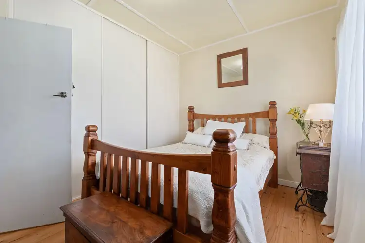 Fifth view of Homely house listing, 1 Elliott Street, Strathalbyn SA 5255