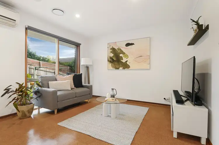 Fourth view of Homely house listing, 16 Nalinga Court, Warranwood VIC 3134