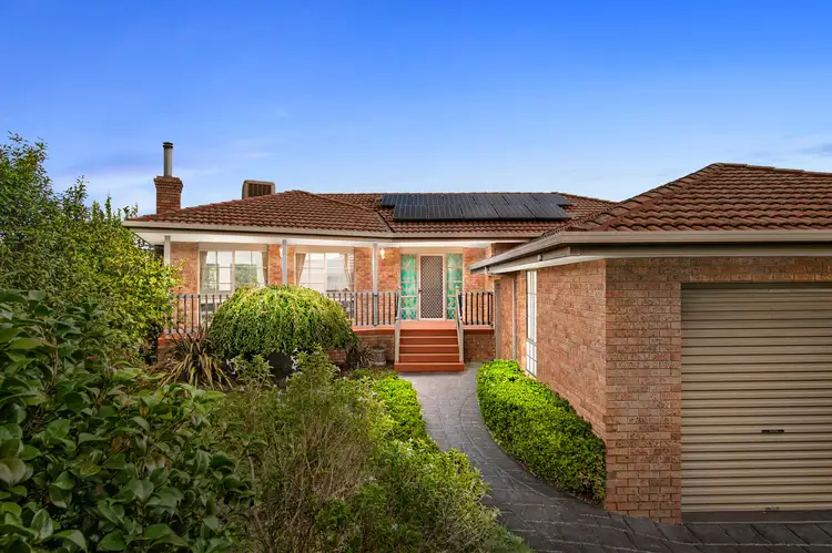 13 Fitzgerald Court, Mooroolbark VIC 3138