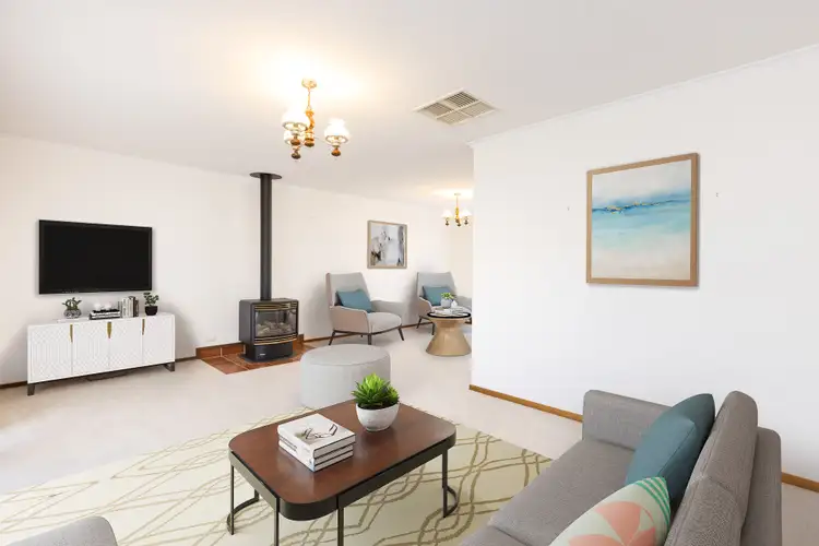 Third view of Homely house listing, 5 Mckay Place, Mildura VIC 3500