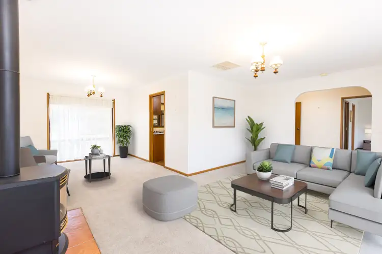 Fourth view of Homely house listing, 5 Mckay Place, Mildura VIC 3500