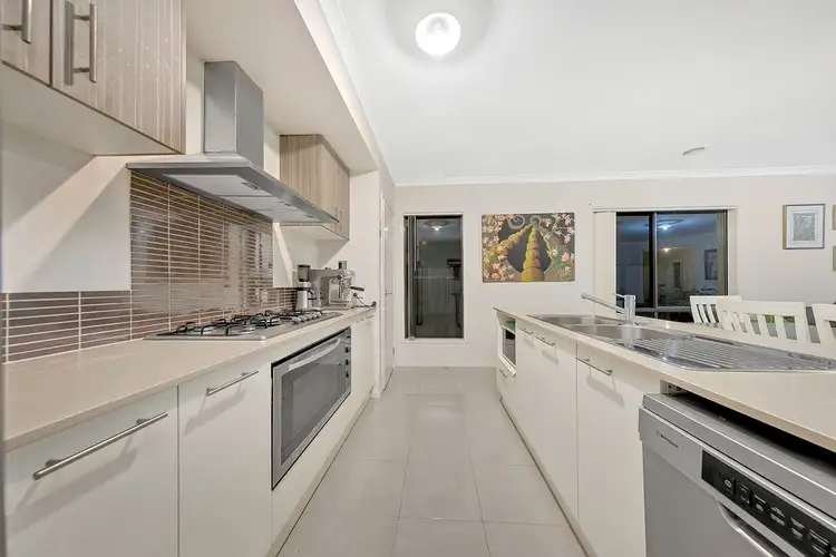 Sixth view of Homely house listing, 10 Strachan Rise, Mernda VIC 3754