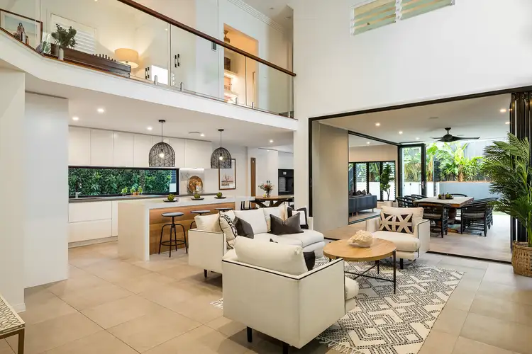 18 Thompson Street, Bulimba QLD 4171