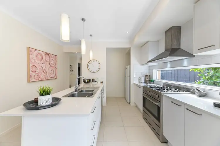 Fifth view of Homely house listing, 95 Park Orchard Drive, Pakenham VIC 3810