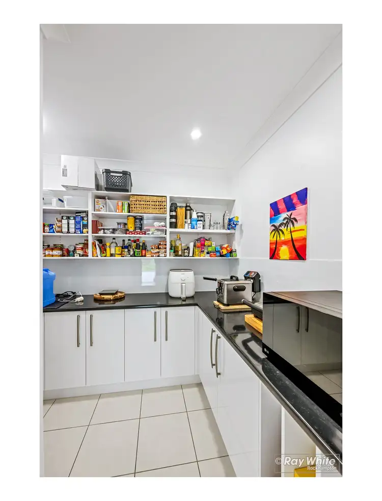 Fifth view of Homely house listing, 9 Peregrin Court, Parkhurst QLD 4702