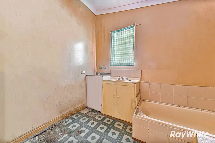 Sixth view of Homely house listing, 7 Taylor Street, Long Gully VIC 3550