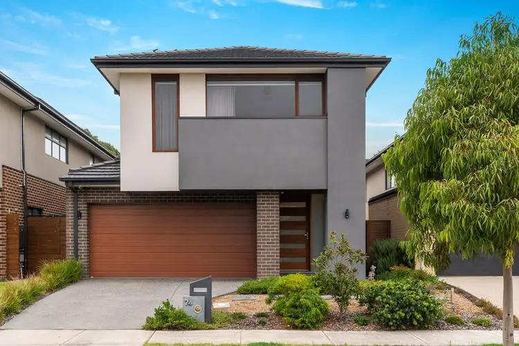 74 Appledale Way, Wantirna South VIC 3152