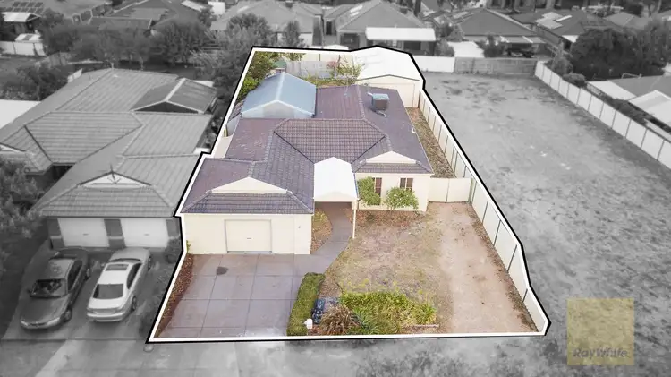 Second view of Homely house listing, 2 Windle Court, Truganina VIC 3029