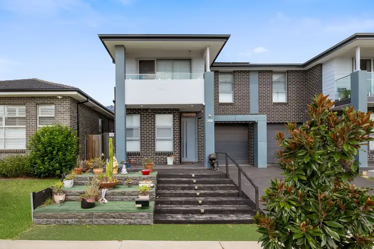 20b Walker Street, Oran Park NSW 2570