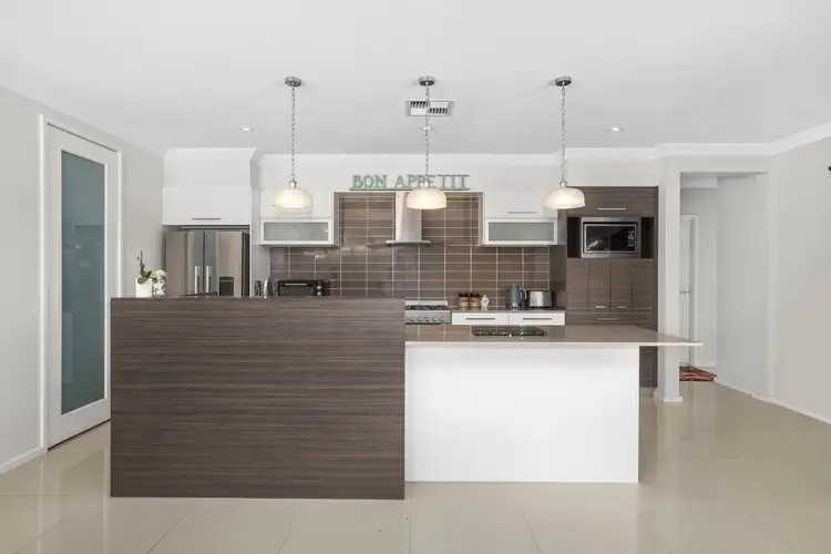 41 Renwick Drive, Renwick NSW 2575