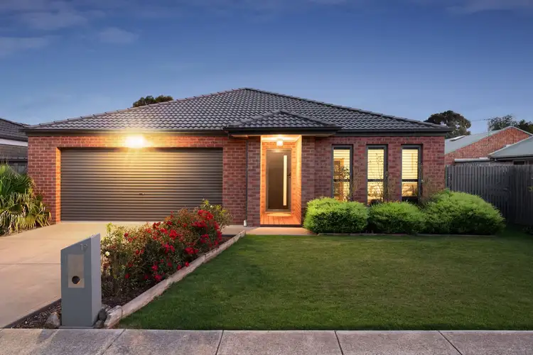 19 Murphy Street, Romsey VIC 3434