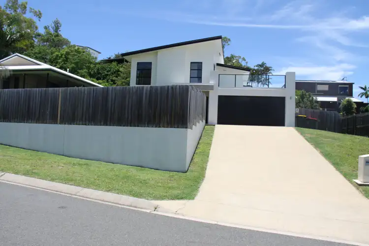 27 Bauhinia Street, Boyne Island QLD 4680