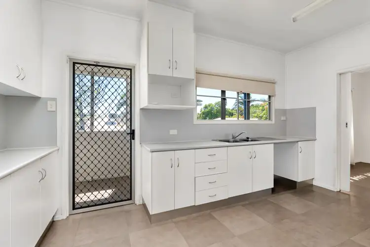 Third view of Homely house listing, 3 Dearden Place, Emerald QLD 4720