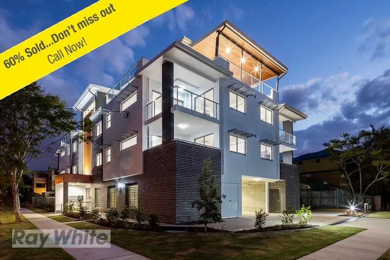 Main view of Homely unit listing, 2/33 Birdwood Street, Coorparoo QLD 4151