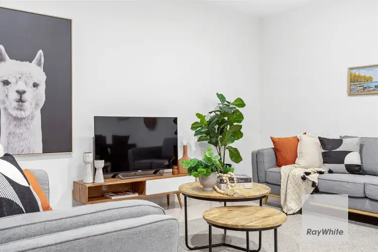 Second view of Homely house listing, 4 Canopy Crescent, Hillside VIC 3037