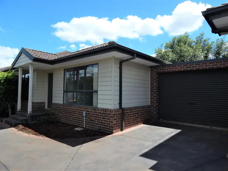 2/19 Hosken Street, Reservoir VIC 3073