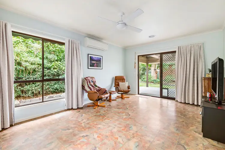 Fifth view of Homely house listing, 7 Zara Court, Frankston VIC 3199