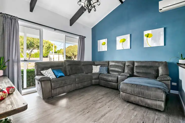 Second view of Homely house listing, 5 Irvine Crescent, Frankston VIC 3199