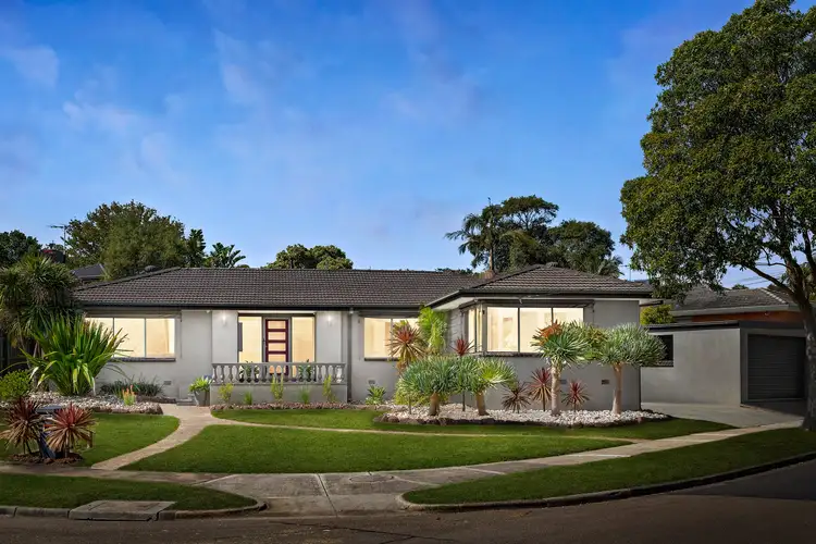 4 Kintal Court, Frankston VIC 3199