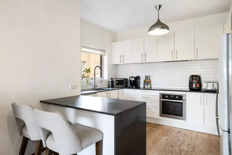 Fourth view of Homely apartment listing, 6/91 Coogee Bay Road, Coogee NSW 2034