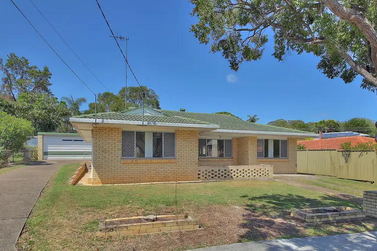 4 Montreal Street, Wishart QLD 4122
