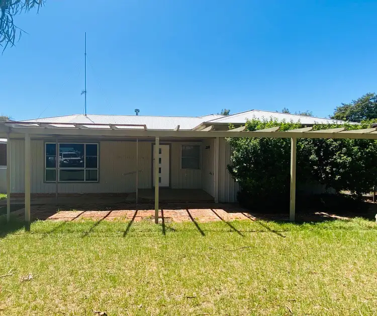 6 McGregor Street, Condobolin NSW 2877