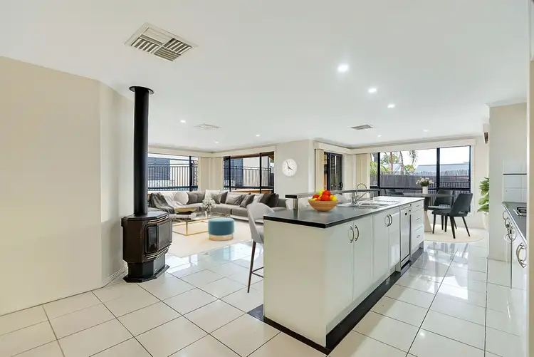Fourth view of Homely house listing, 7 Castle Court, Gulfview Heights SA 5096