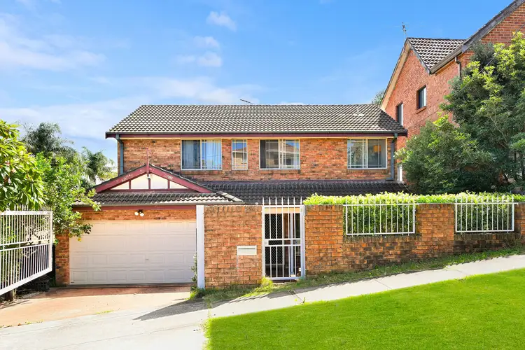 56 Macquarie Street, Chifley NSW 2036