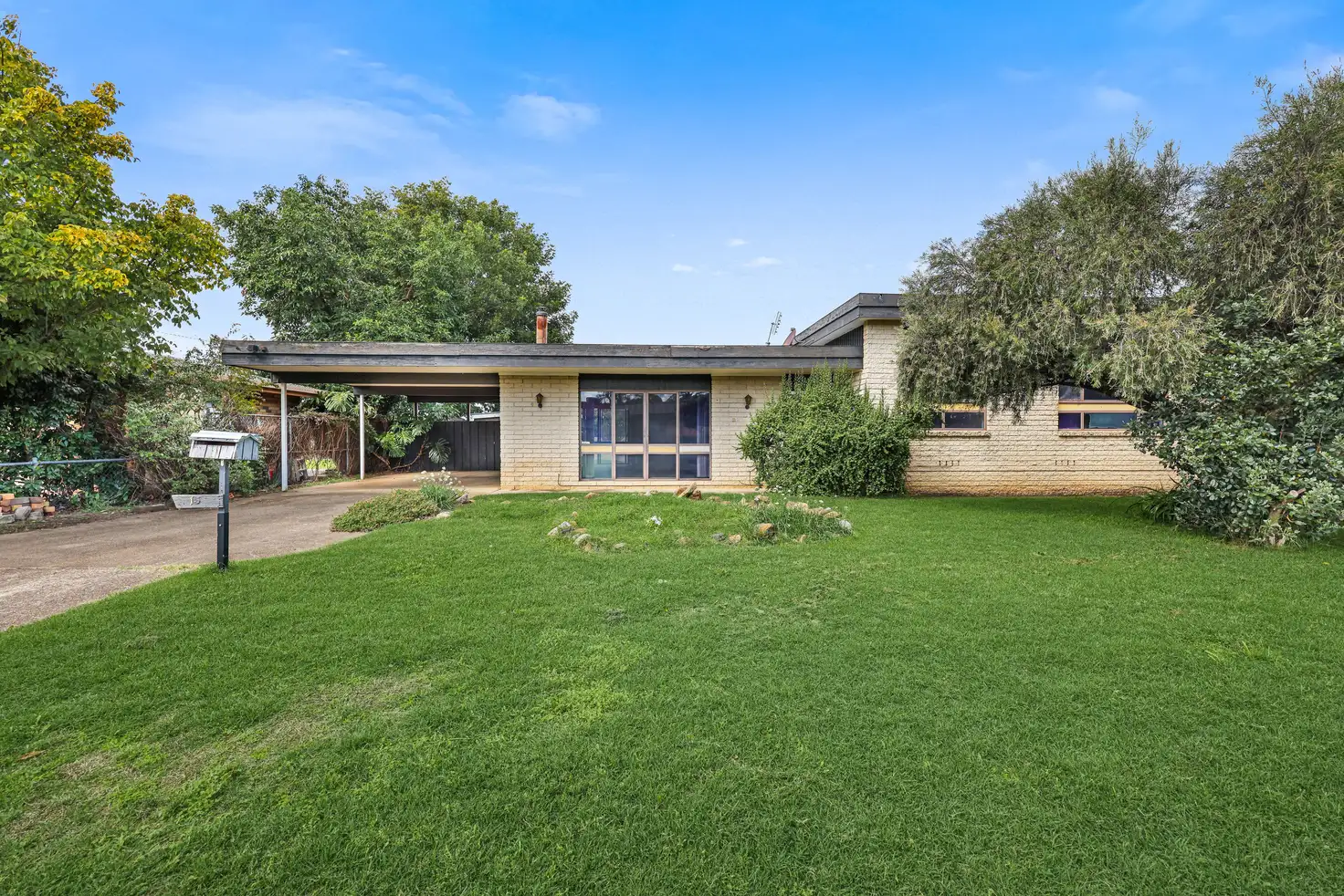 Main view of Homely house listing, 15 Myrl Street, Tamworth NSW 2340