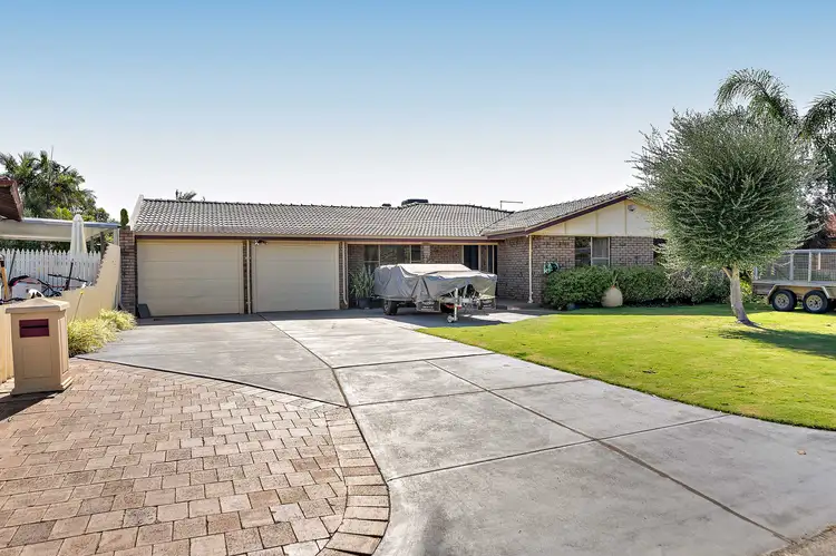 12 Alicia Gardens, Ballajura WA 6066