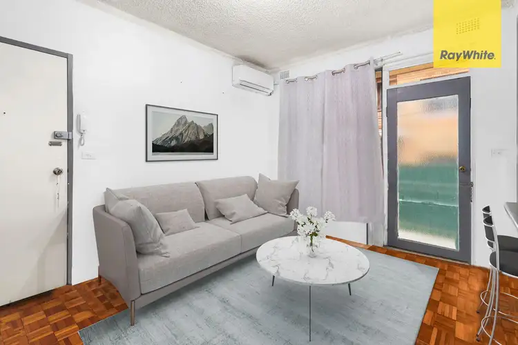3/141 Good Street, Rosehill NSW 2142
