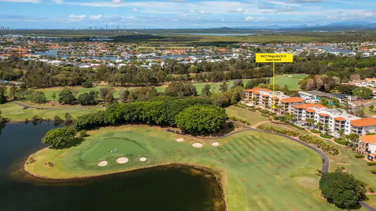 8427 Magnolia Drive East, Hope Island QLD 4212