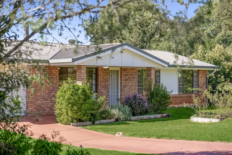 6 Nichols Road, Highfields QLD 4352
