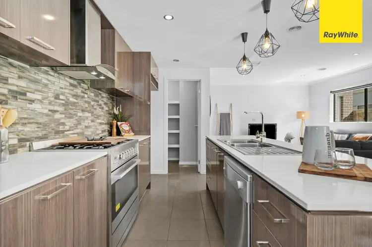 Sixth view of Homely house listing, 8 Bandon Road, Weir Views VIC 3338