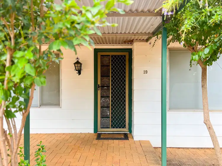 19 Lawson Street, Parkes NSW 2870