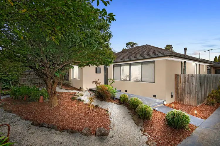 27 Neville Street, Mooroolbark VIC 3138