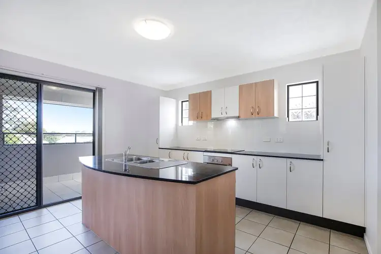 Sixth view of Homely unit listing, 3/397 Rode Road, Chermside QLD 4032