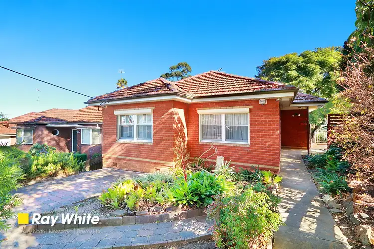 1 Pangee Street, Kingsgrove NSW 2208