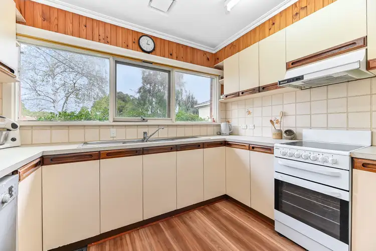 Sixth view of Homely house listing, 27 Adelaide Avenue, Mount Waverley VIC 3149