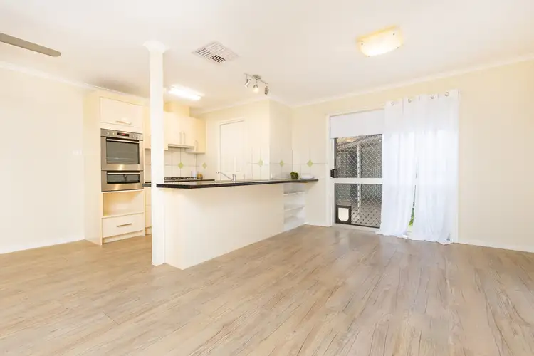 Fifth view of Homely house listing, 2 Mulga Street, Red Cliffs VIC 3496