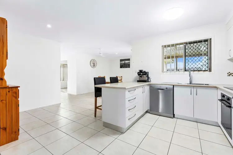 Second view of Homely house listing, 27 Wagtail Circuit, Kawungan QLD 4655