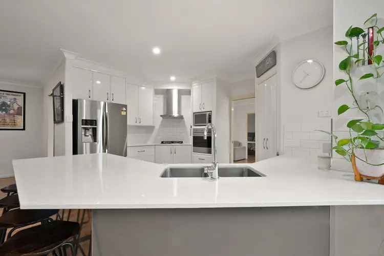 Fifth view of Homely house listing, 3A Andrews Road, Emerald QLD 4720