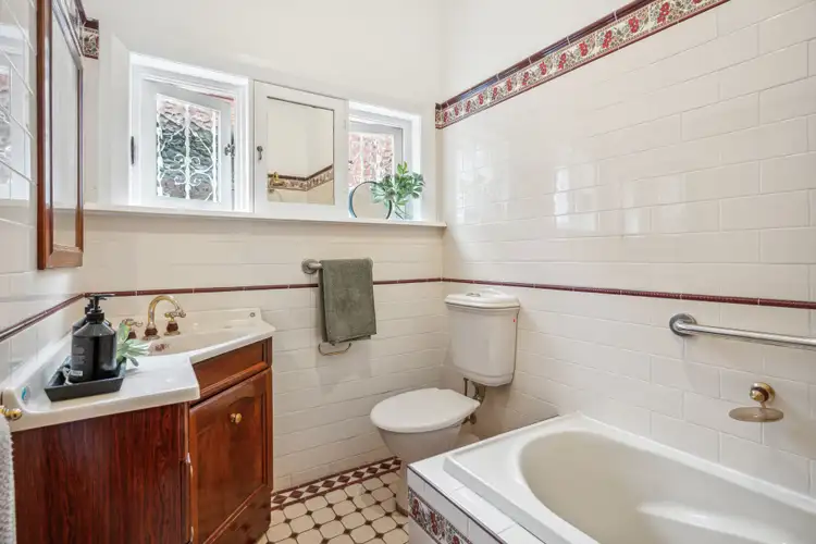 Fifth view of Homely house listing, 4 Universal Street, Eastlakes NSW 2018