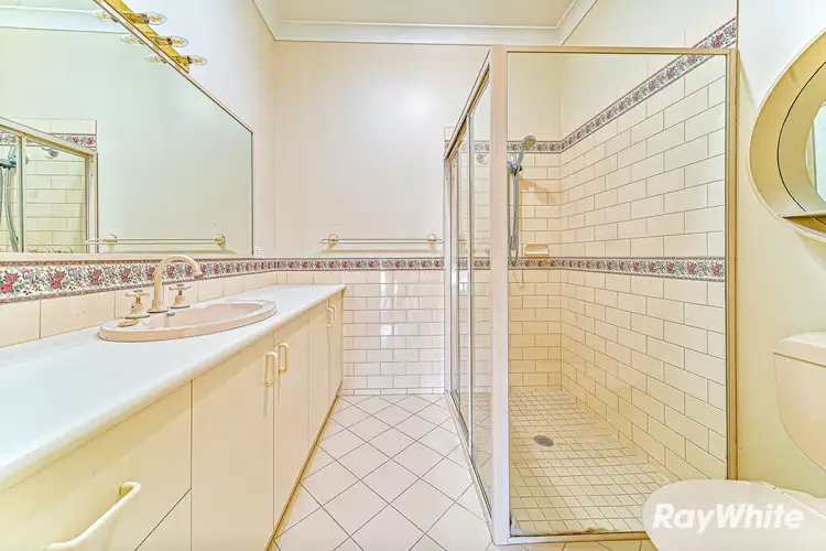 Fourth view of Homely house listing, 6 Adam Court, Strathdale VIC 3550