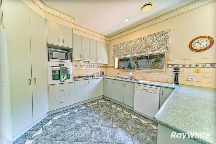 Fifth view of Homely house listing, 6 Adam Court, Strathdale VIC 3550
