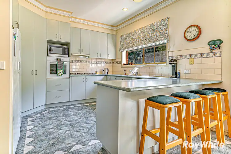 Sixth view of Homely house listing, 6 Adam Court, Strathdale VIC 3550
