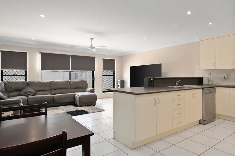 1/42 Newman Drive, Emerald QLD 4720