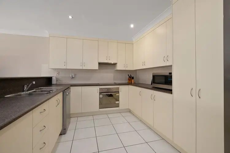 Fourth view of Homely unit listing, 1/42 Newman Drive, Emerald QLD 4720