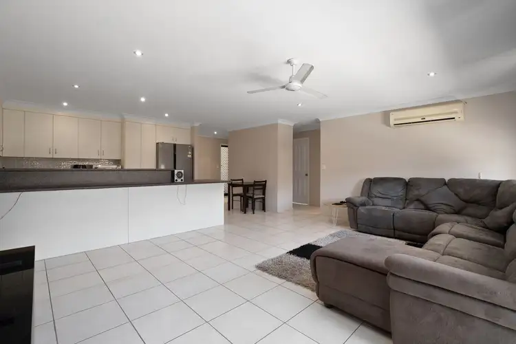 Sixth view of Homely unit listing, 1/42 Newman Drive, Emerald QLD 4720