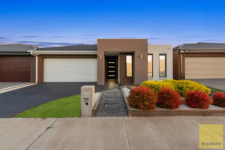 Second view of Homely house listing, 21 Voyager Boulevard, Tarneit VIC 3029